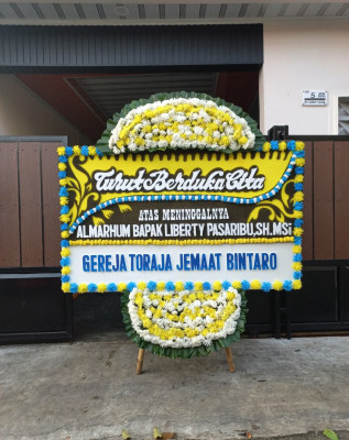 Papan Bunga Duka di Oksebang